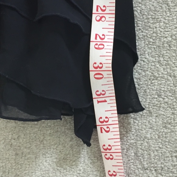 Tunic top. Fun and flirty! - Picture 5 of 6